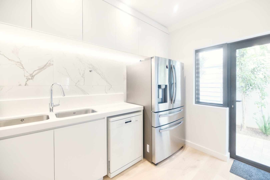 6 Bedroom Property for Sale in Hermanus Heights Western Cape